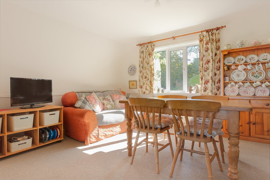 Property in Henley Lane, Kingsdown, Box, Corsham, SN13 8BU