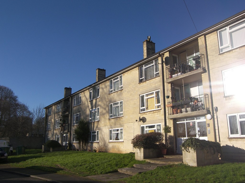 Property in Bankwaters Road, Rudloe, Corsham, Wiltshire, SN13 0LY