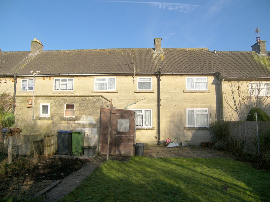 Property in Dickens Avenue, Corsham, Wiltshire, SN13 0AQ
