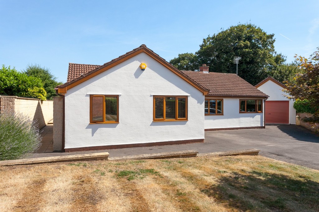 Property in Syon Close, Corsham, Wiltshire, SN13 9UZ