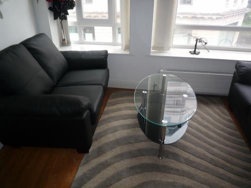 New Briggate, Leeds, LS1 6NU