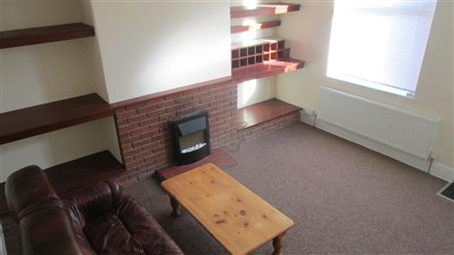 Tilbury Parade, Leeds, LS11 0BR