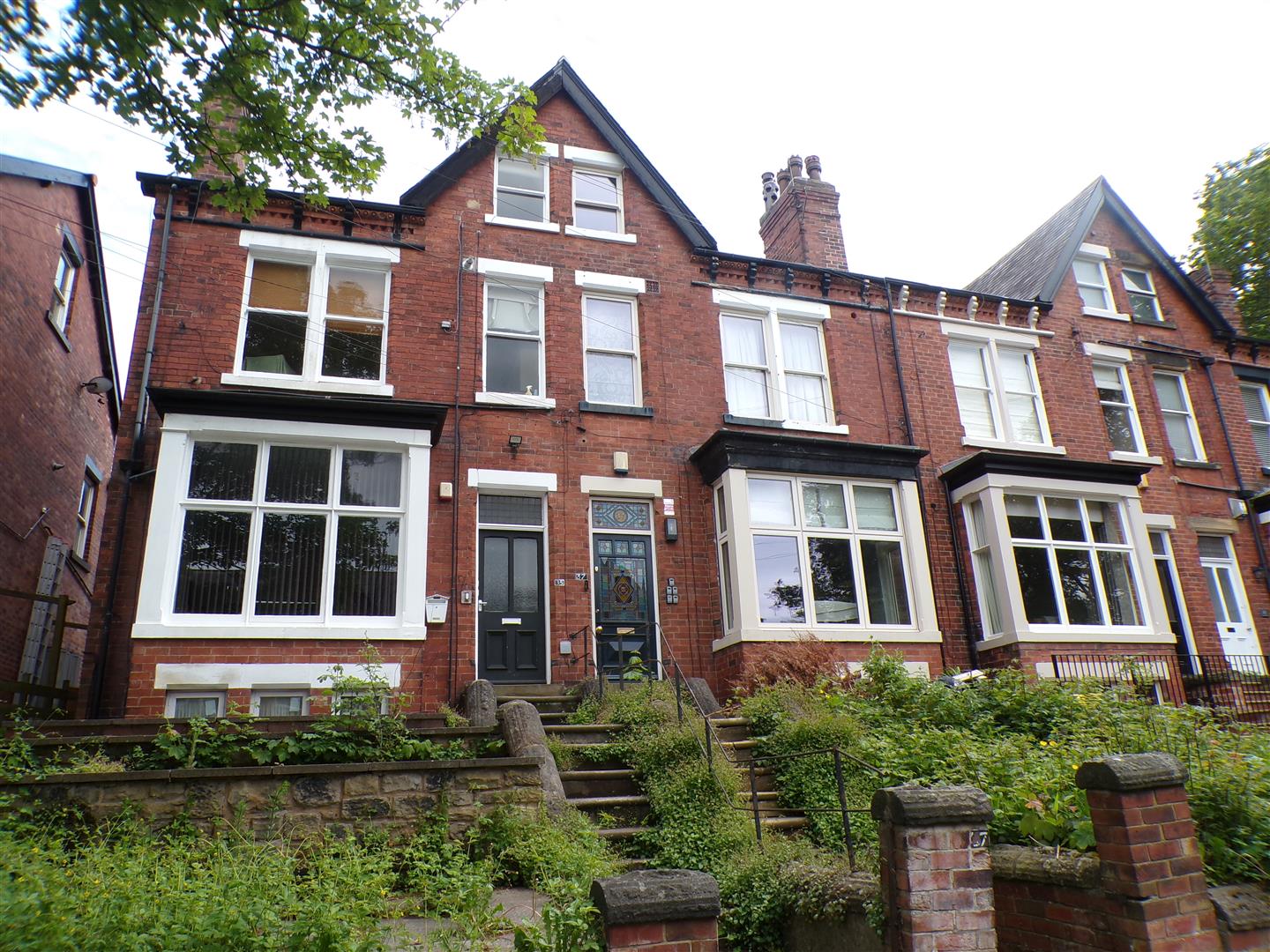 Oakwood Avenue, Leeds, LS8 2HZ