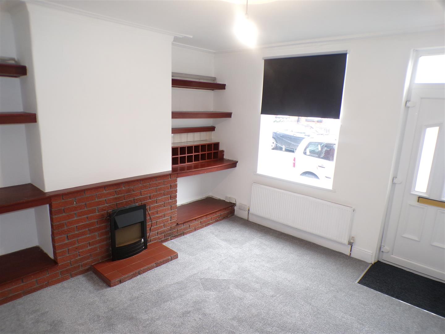 Tilbury Parade, Leeds, LS11 0BR