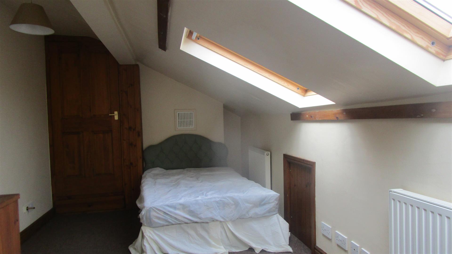 St Hildas Avenue, Leeds, LS9 0BZ