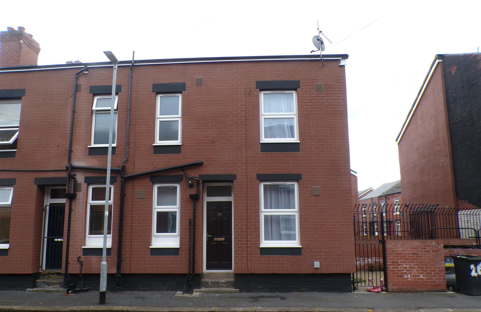 Recreation Crescent, Leeds, LS11 0AJ