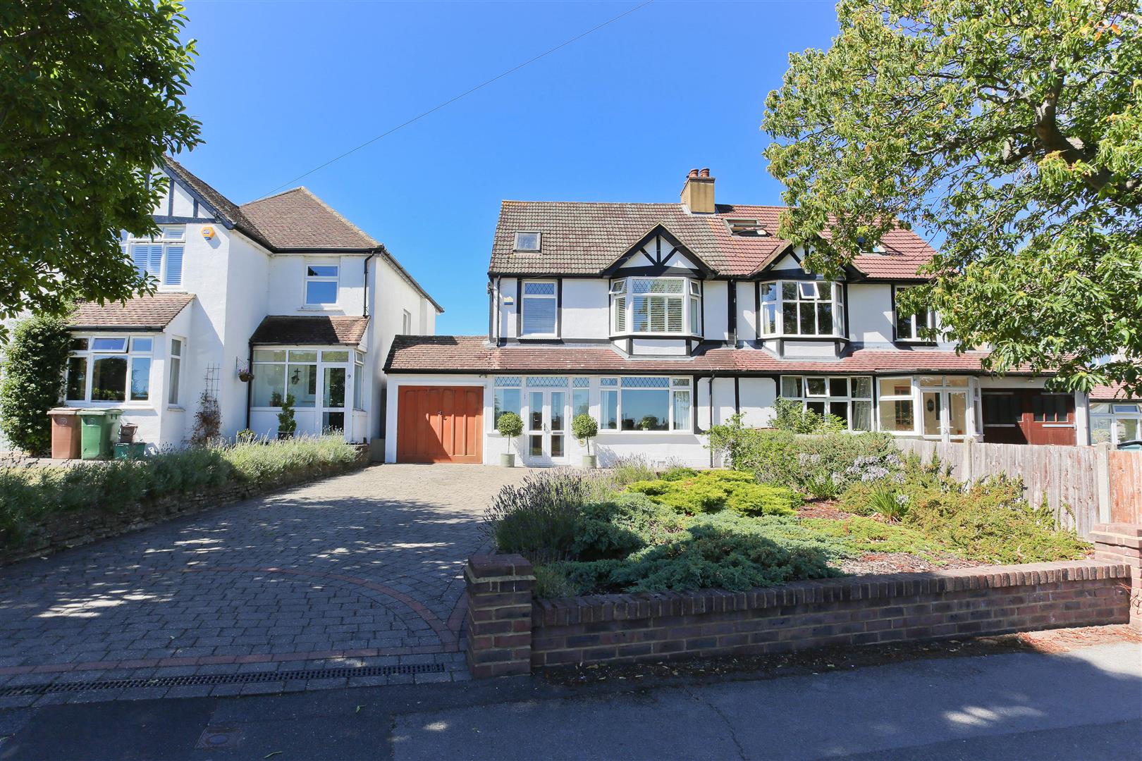 Property in The Park, Carshalton, Surrey, SM5 3BY