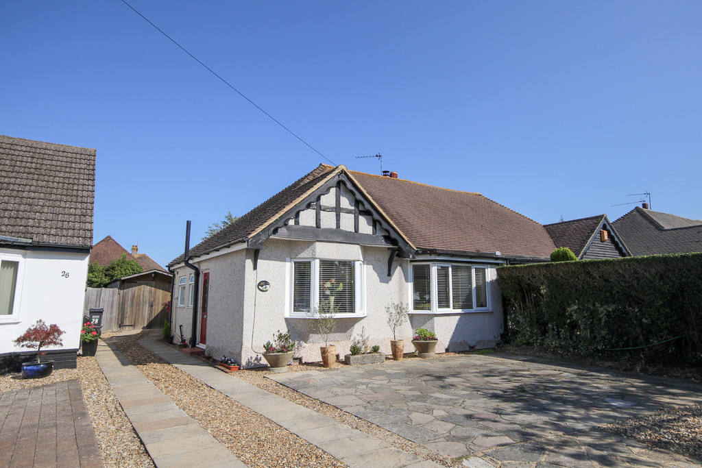 Property in Avenue, Old Coulsdon, Surrey, CR5 1LR