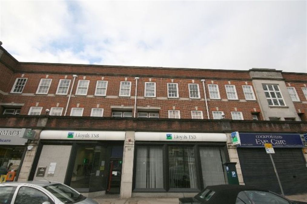 Cockfosters Road, Barnet, EN4