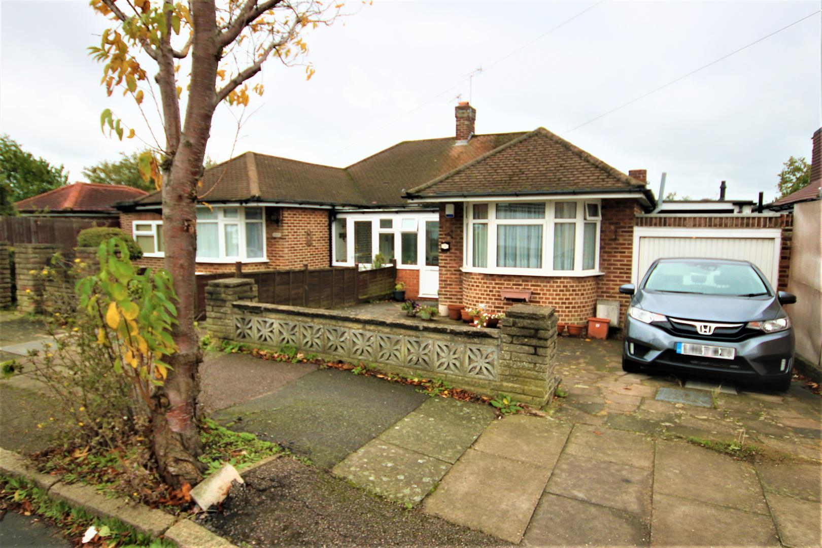 Home Estate agents in Hadley Wood, Cockfosters, Southgate, Oakwood, Enfield, Winchmore Hill