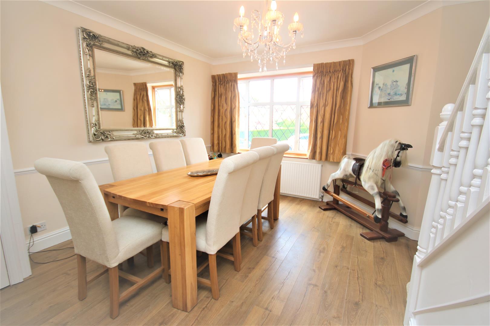 Property in Mansfield Avenue, East Bdrs., Herts., EN4 8QD