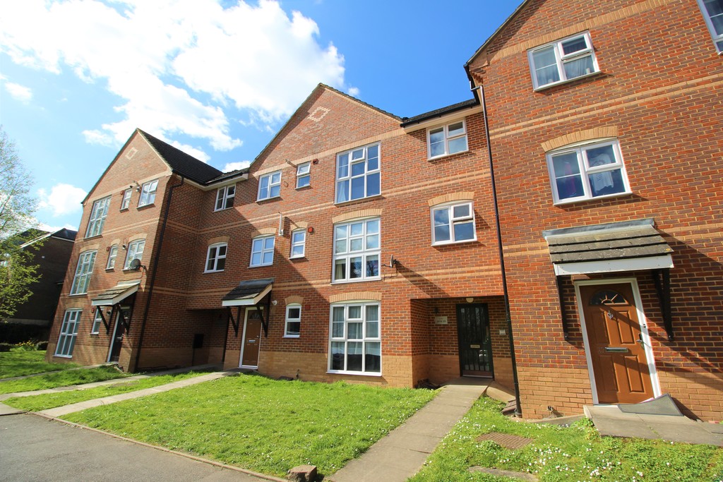 Property in Wey View Court, Walnut Tree Close, Guildford, Surrey, GU1 4UF