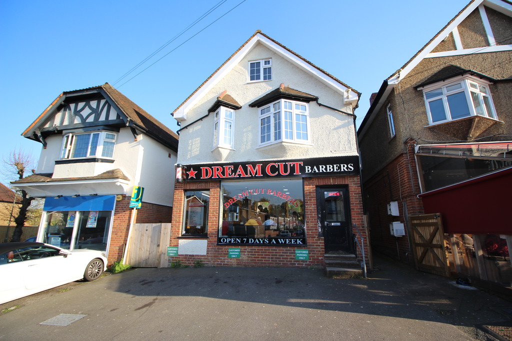 Property in Madrid Road, Guildford, GU2 7NU