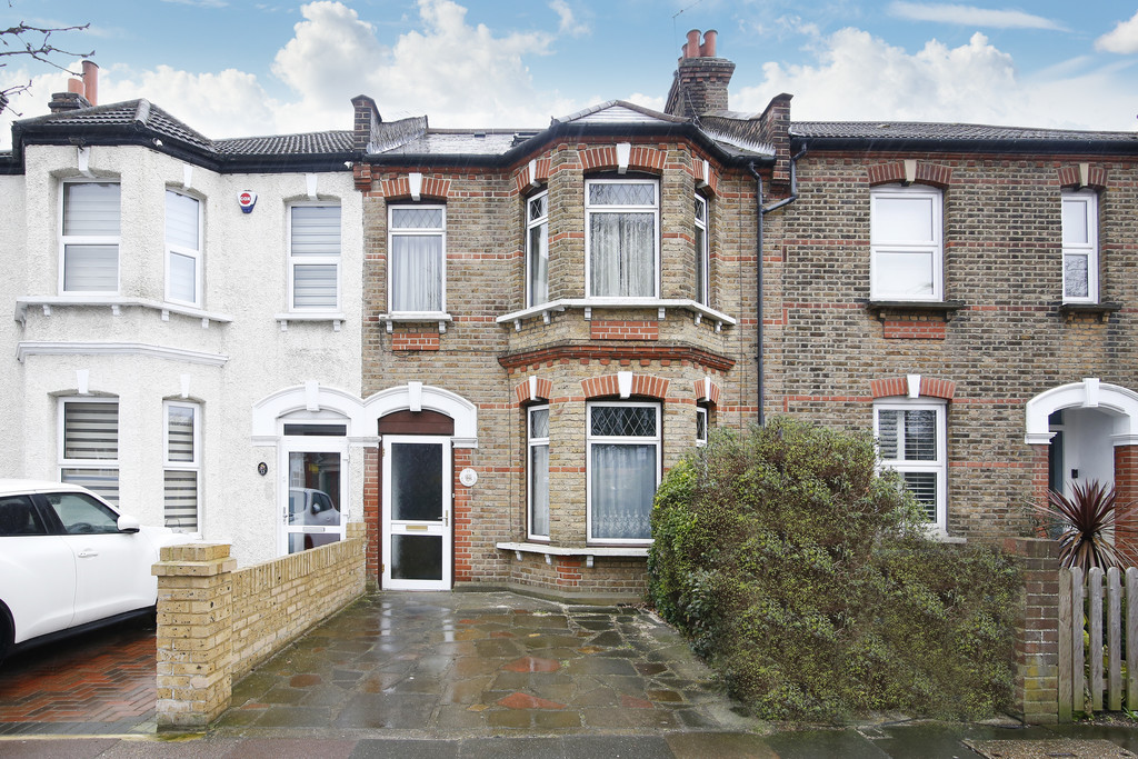 Property in Southwood Road, New Eltham, London, SE9 3QE