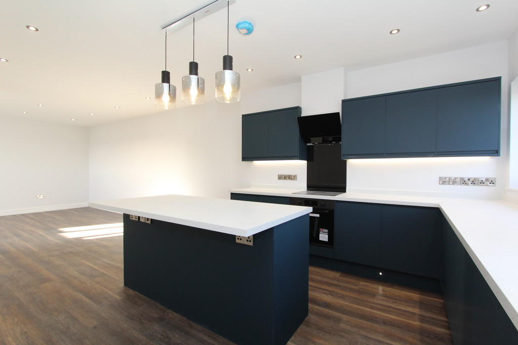 Housley Lane, Chapeltown, S35