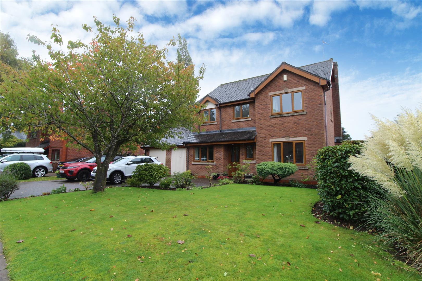 Property in Nightingale Close, Lower Tean, StokeOnTrent, Staffordshire, ST10 4LX