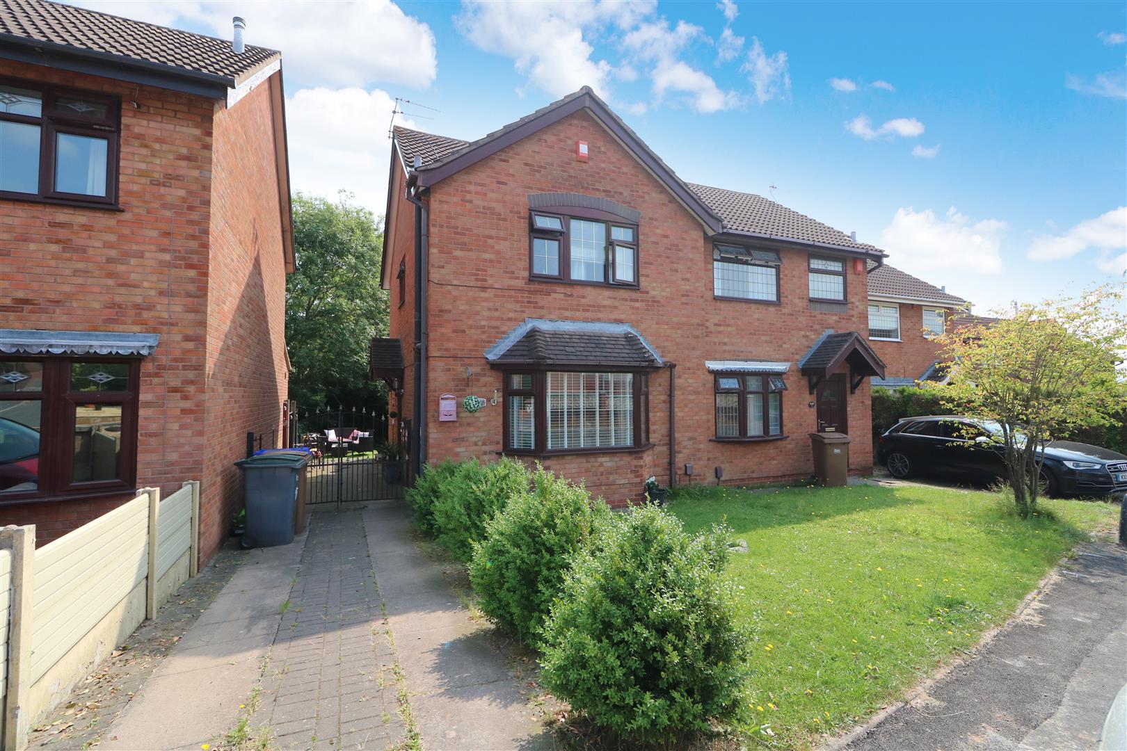 Property in Chilgrove Close, Birches Head, StokeOnTrent