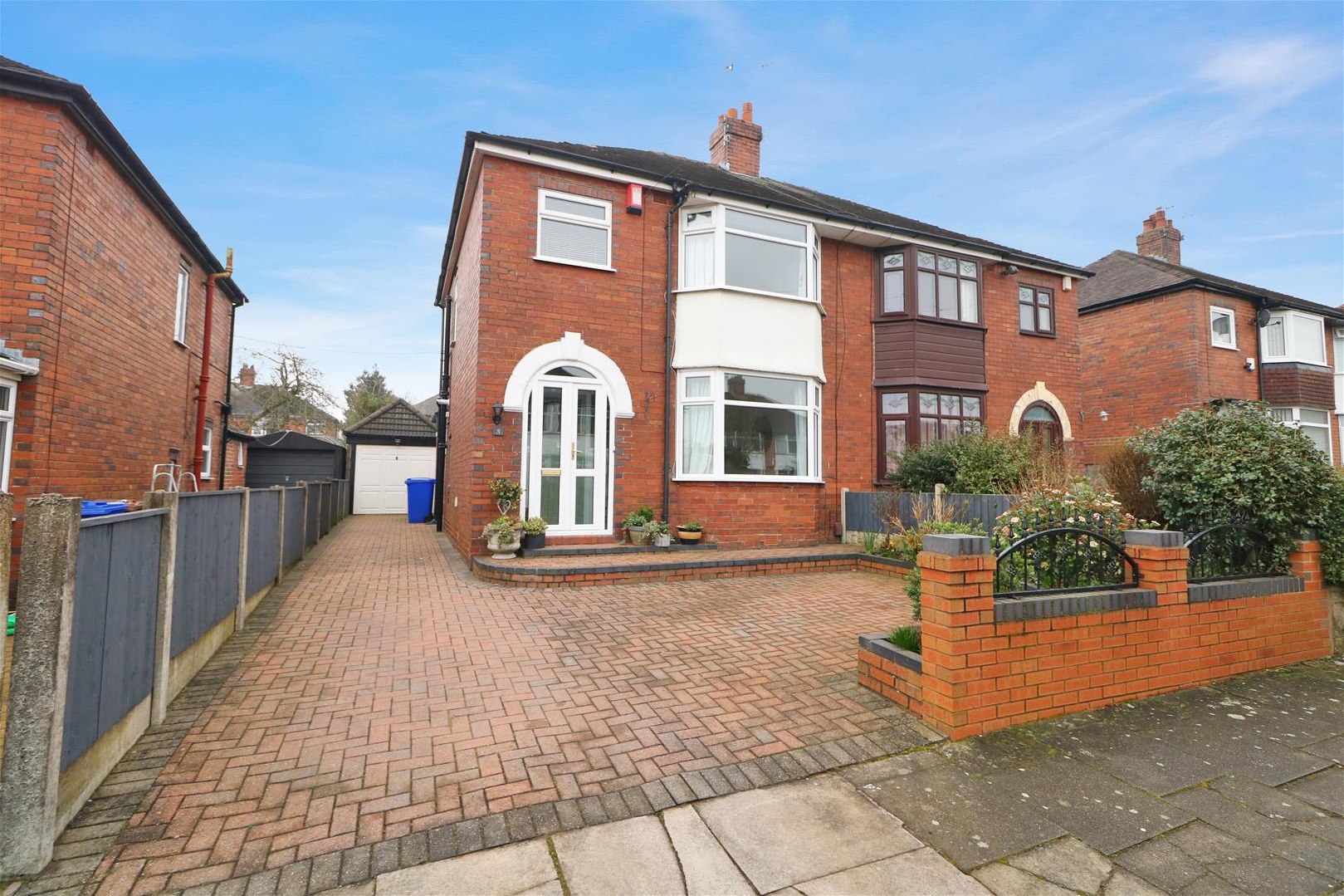 Sales in Stoke on Trent and surrounding areas Debra Timmis