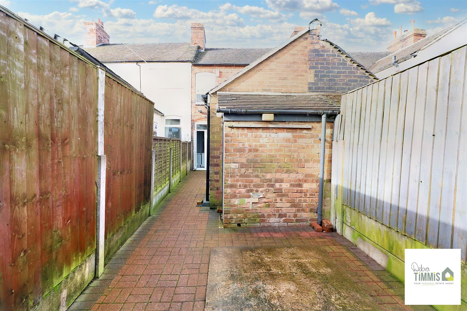 Property in Knypersley Road, Norton, StokeOnTrent, Staffordshire, ST6 8JD