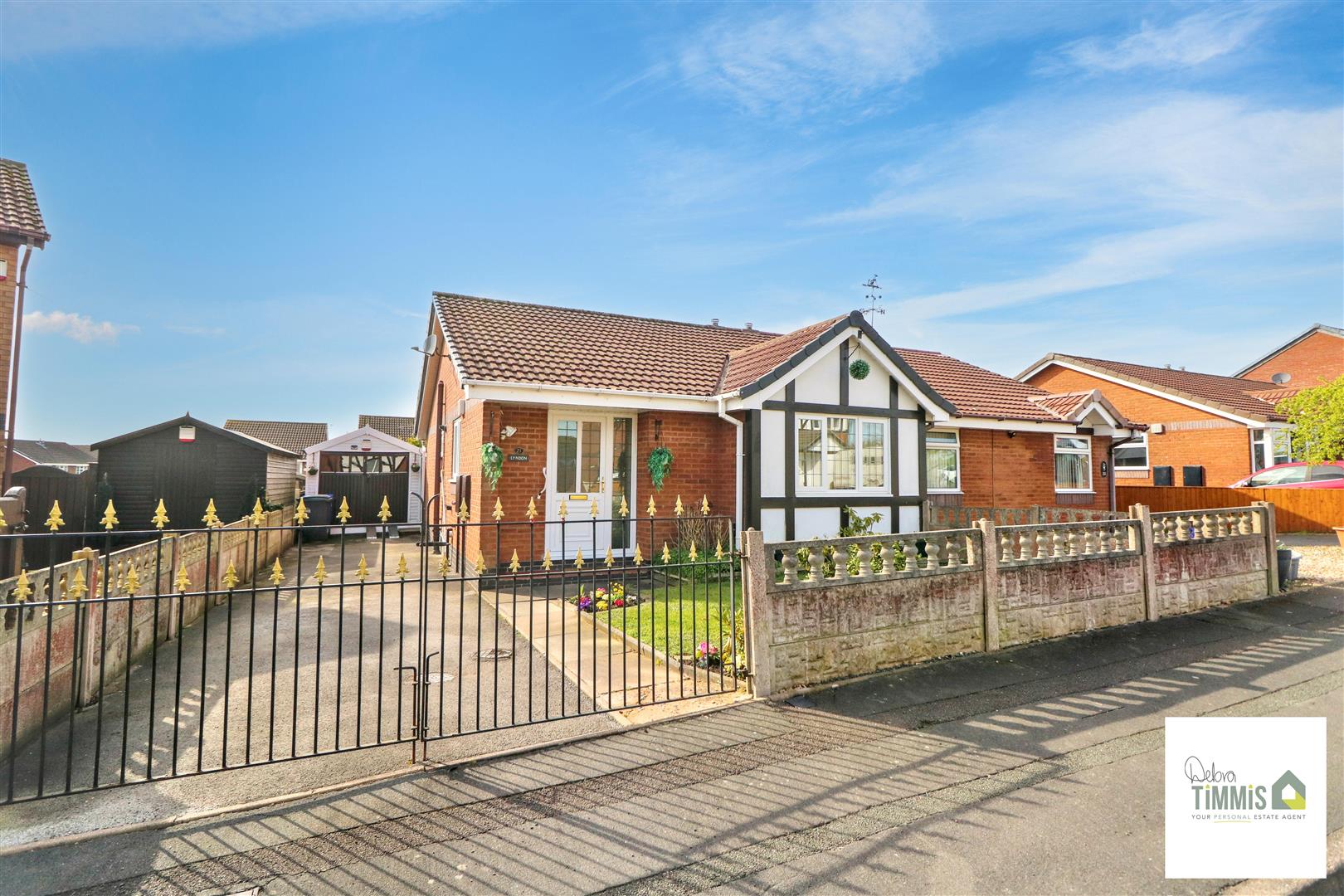 Bowfell Grove, Saxonfields, Stoke-On-Trent, ST3 5XR