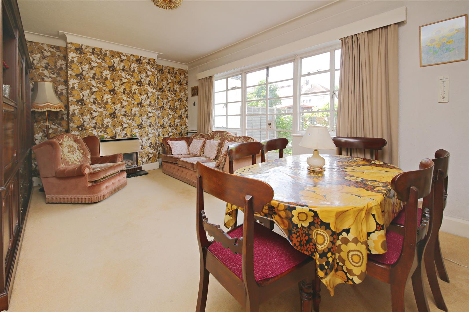 Property in Bramley Road, Oakwood, N14 4HR