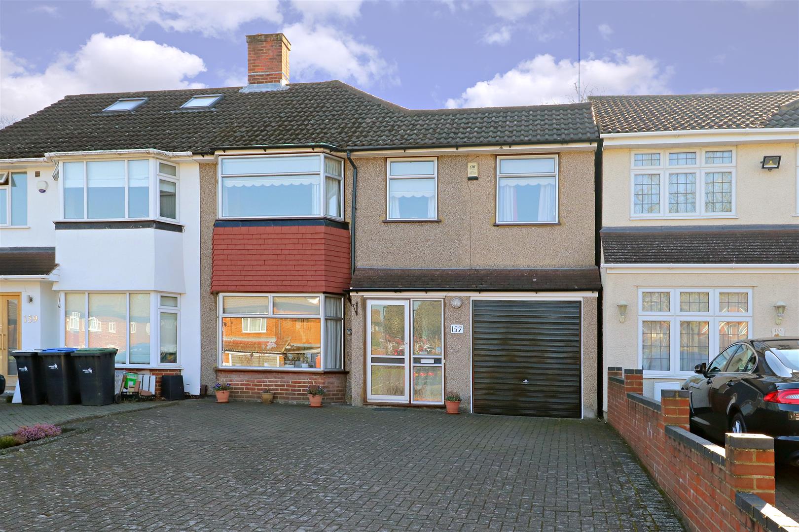 Property in Lonsdale Drive, Oakwood, EN2 7NB