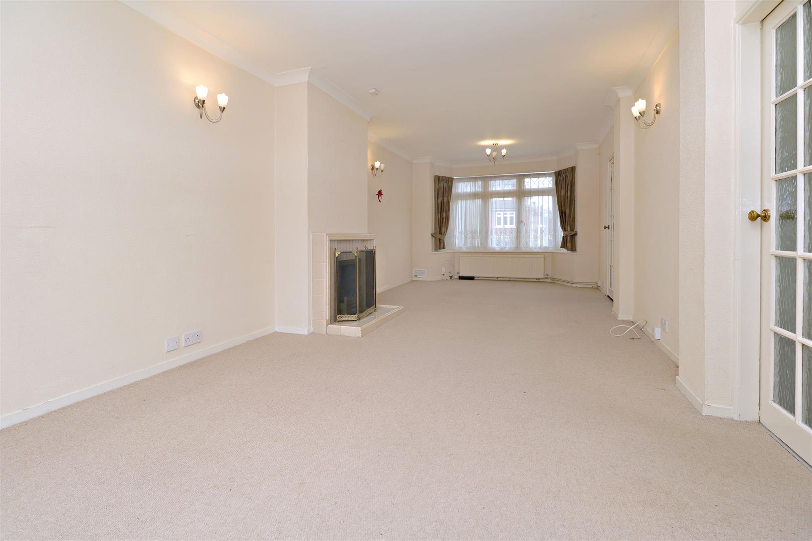 Property in Merryhills Drive, Oakwood, Enfield, EN2 7NZ