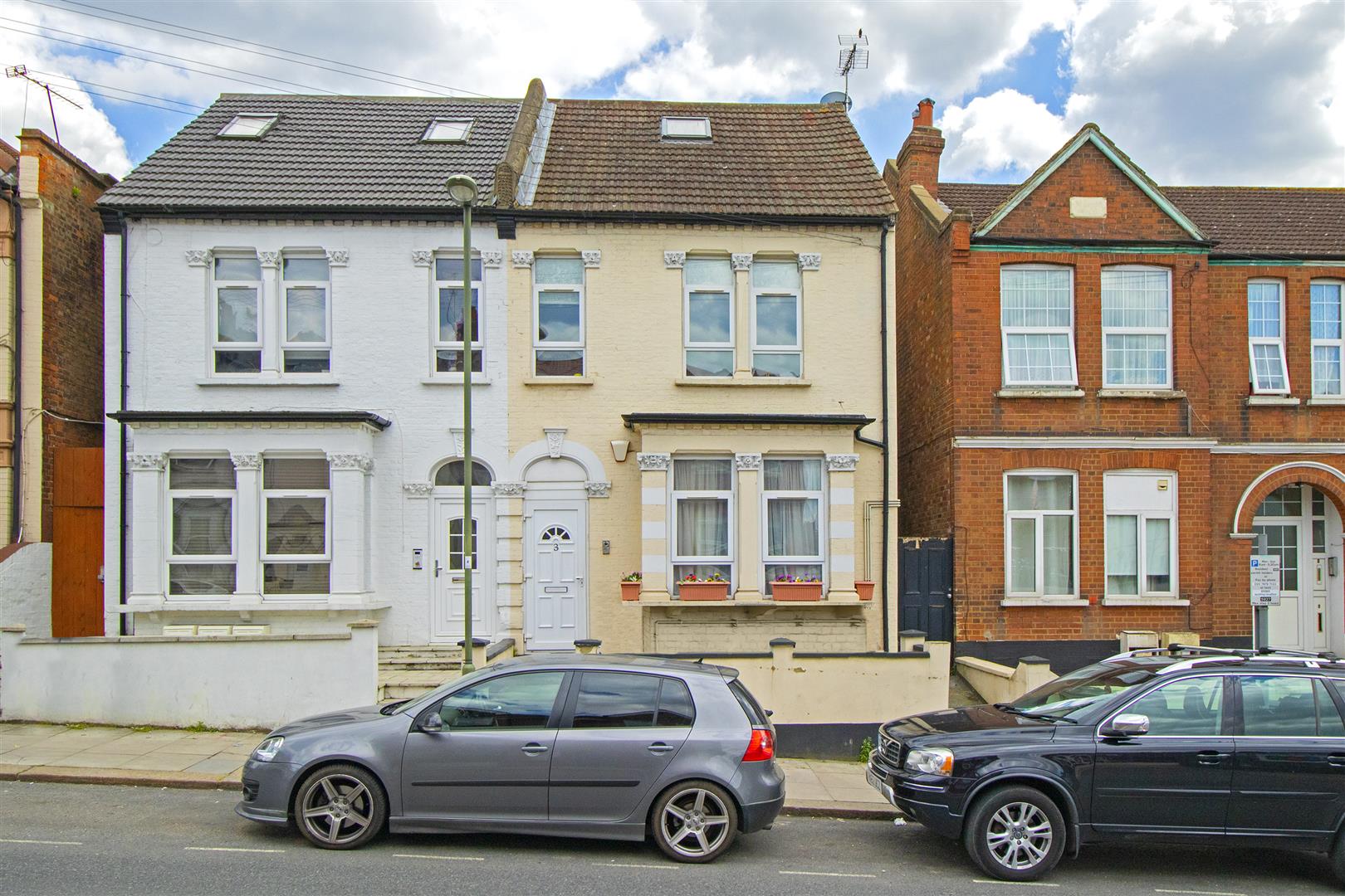 Property in Herbert Road, London, NW9 6AJ