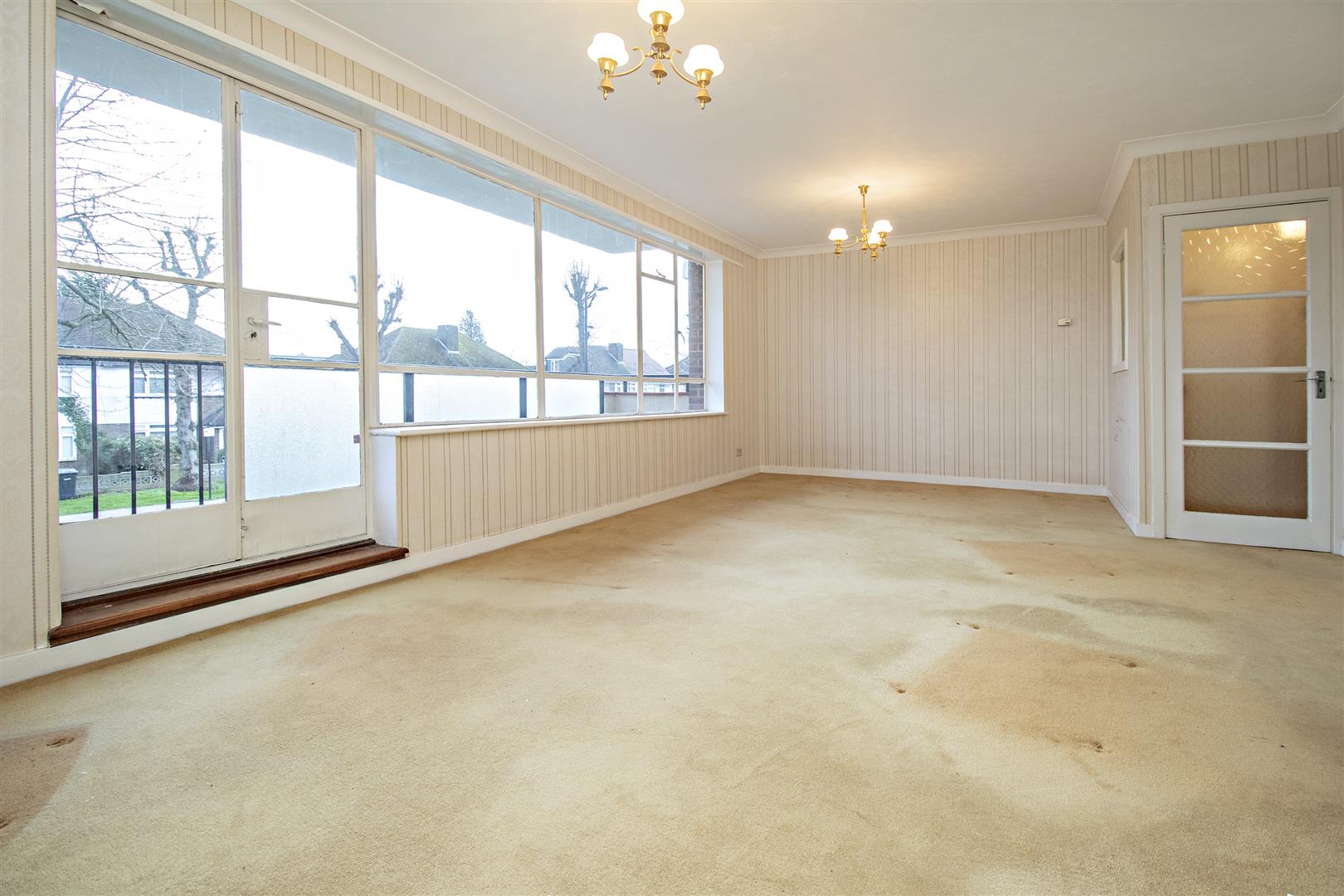 Property in Ashmead, Chase Road, Oakwood, N14 4QX