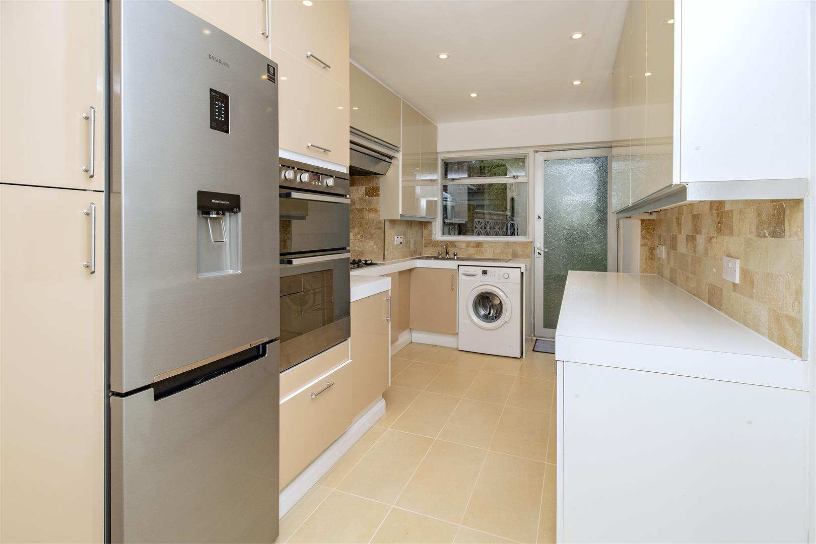 Property in Sheringham Avenue, Oakwood, N14 4UB