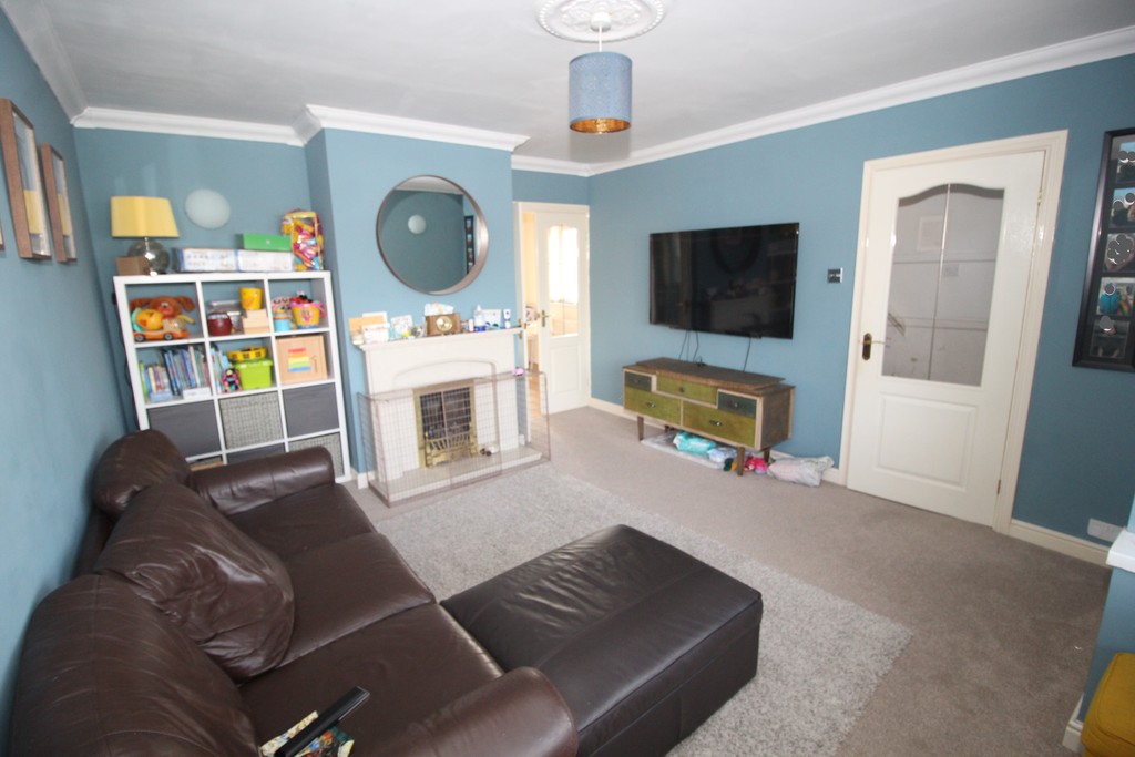 Property in Altofts Lodge Drive, Altofts