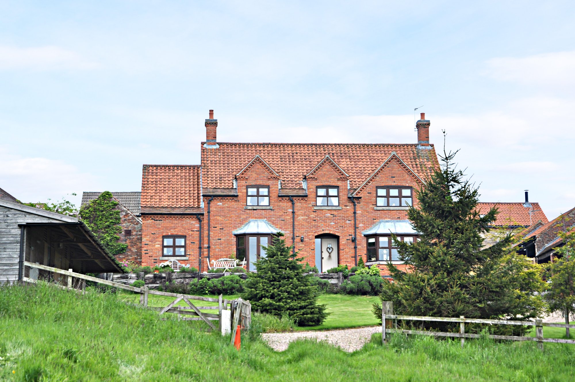 Property in Main Street, Old Blidworth, Mansfield, Nottinghamshire, NG21 0QH