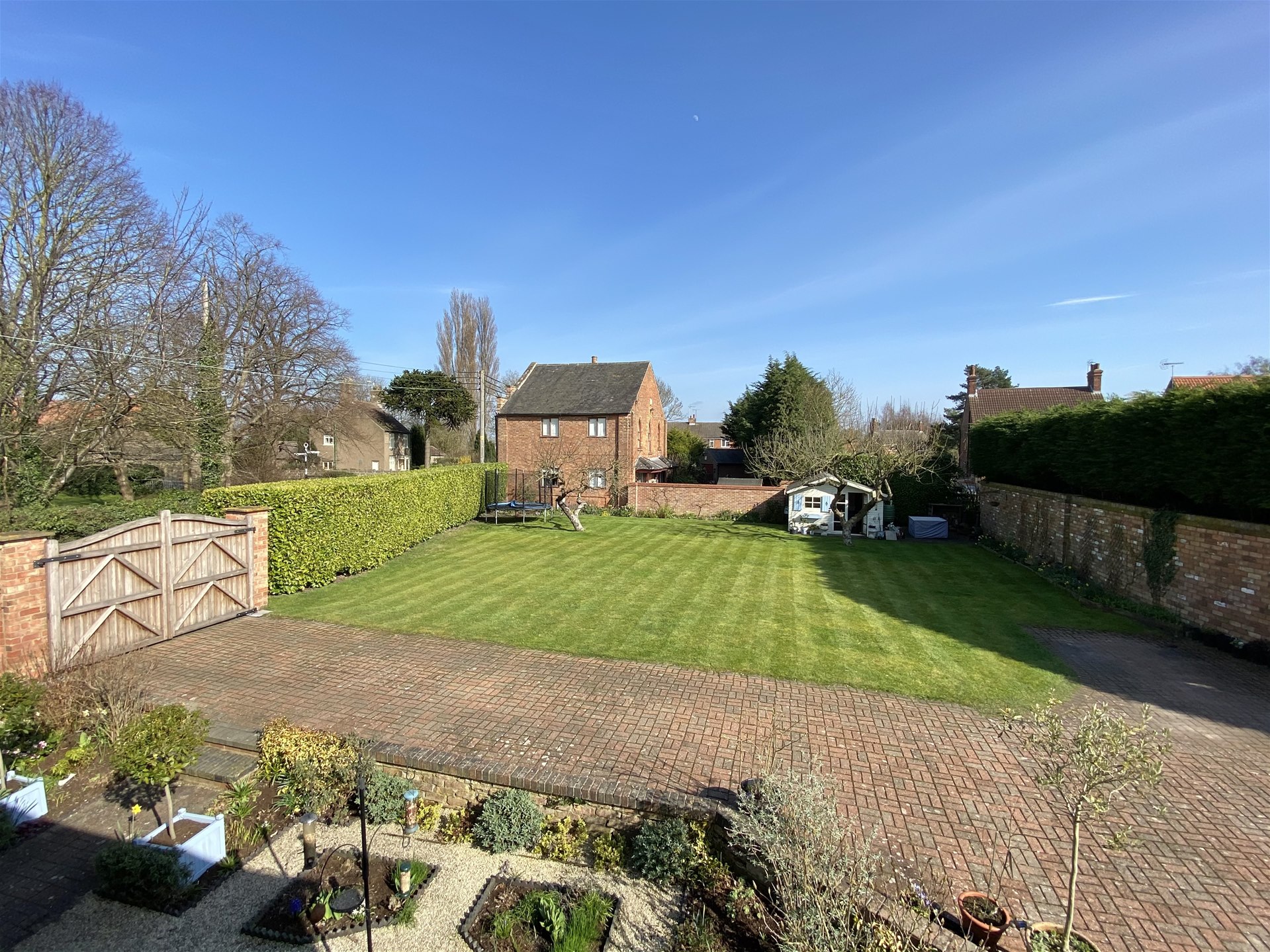 Property in Station Road, SuttonOnTrent, Newark, Nottinghamshire, NG23 6QF