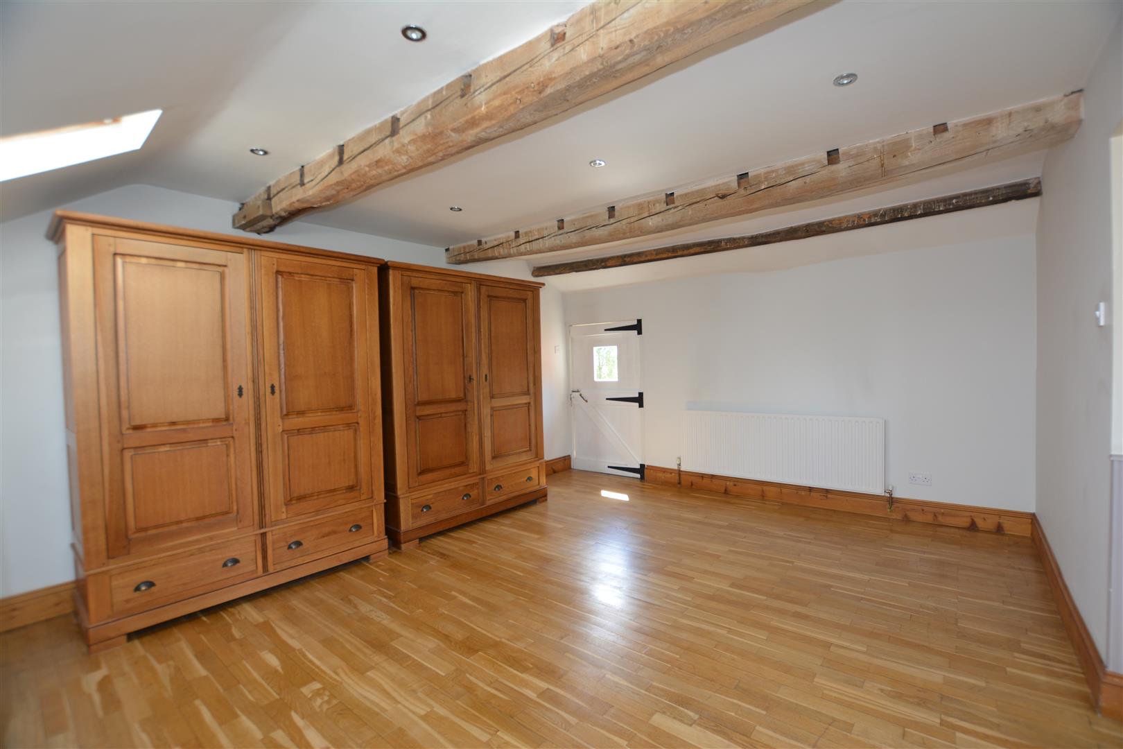 Property in Hockerton Road, Upton, Southwell, Nottinghamshire, NG23 5TJ