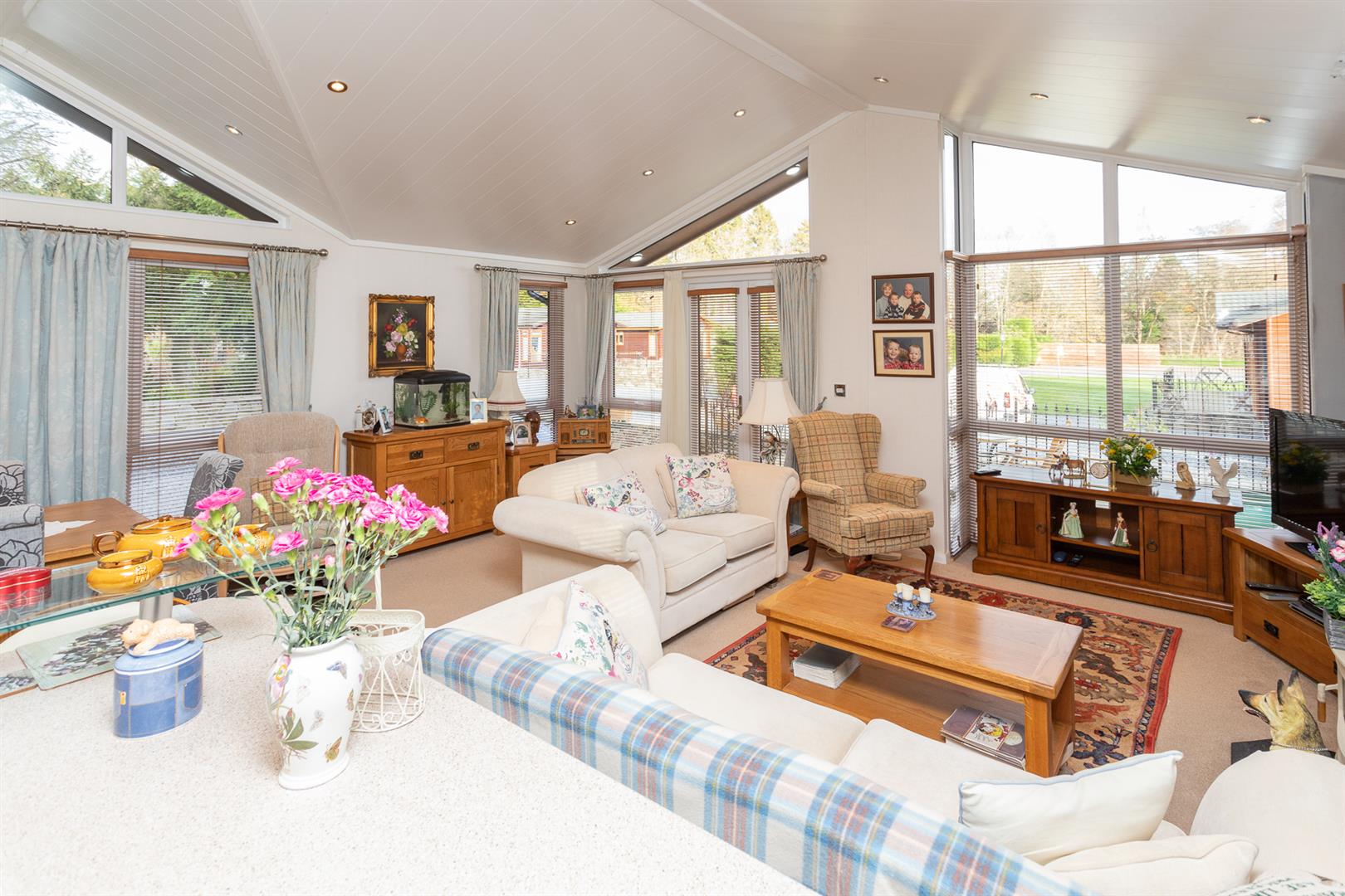 9 Grand Eagles Luxury Lodge Park, Auchterarder, PH3 1ET