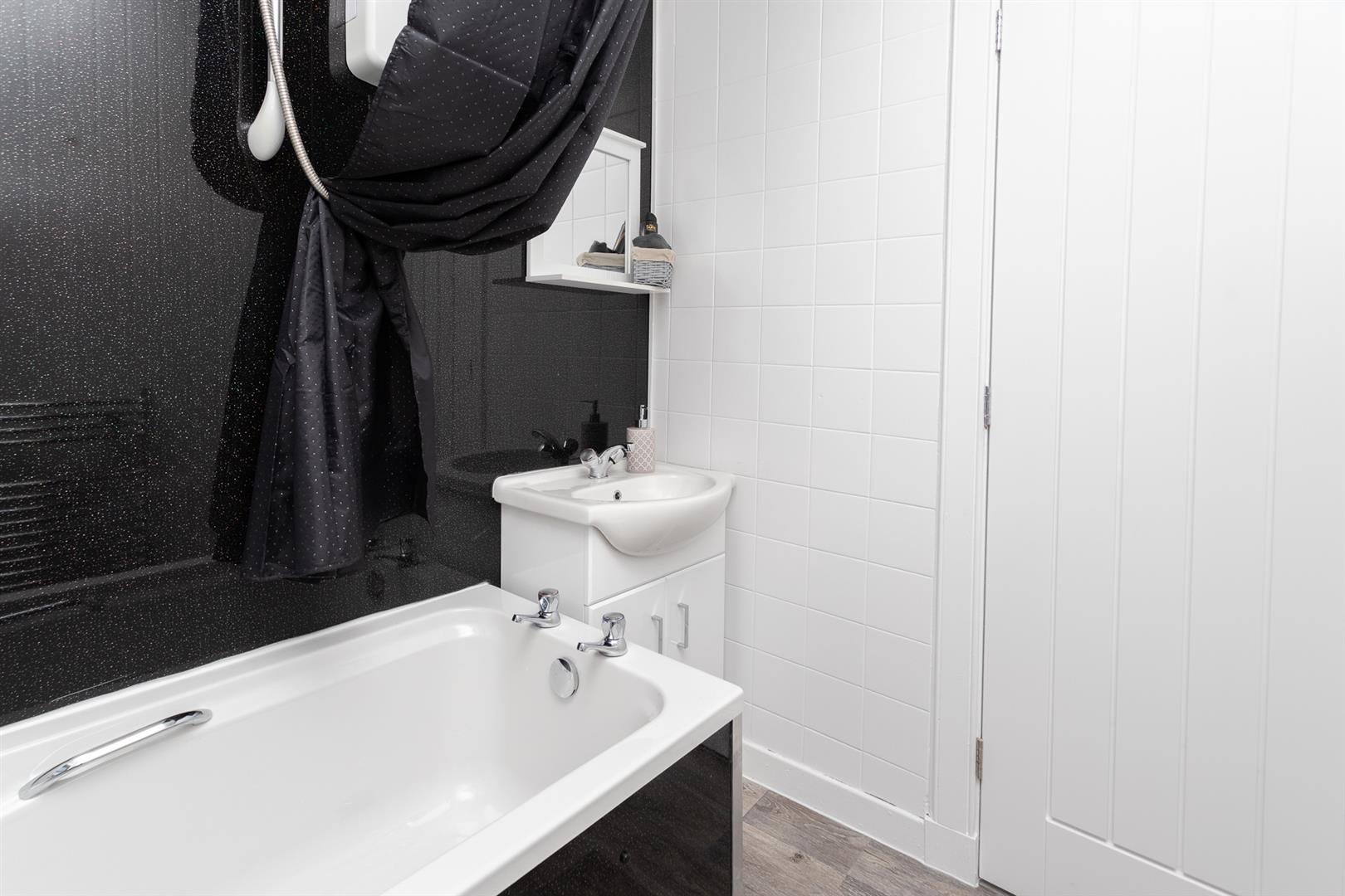 105 Thurso Crescent, Dundee, DD2 4AT