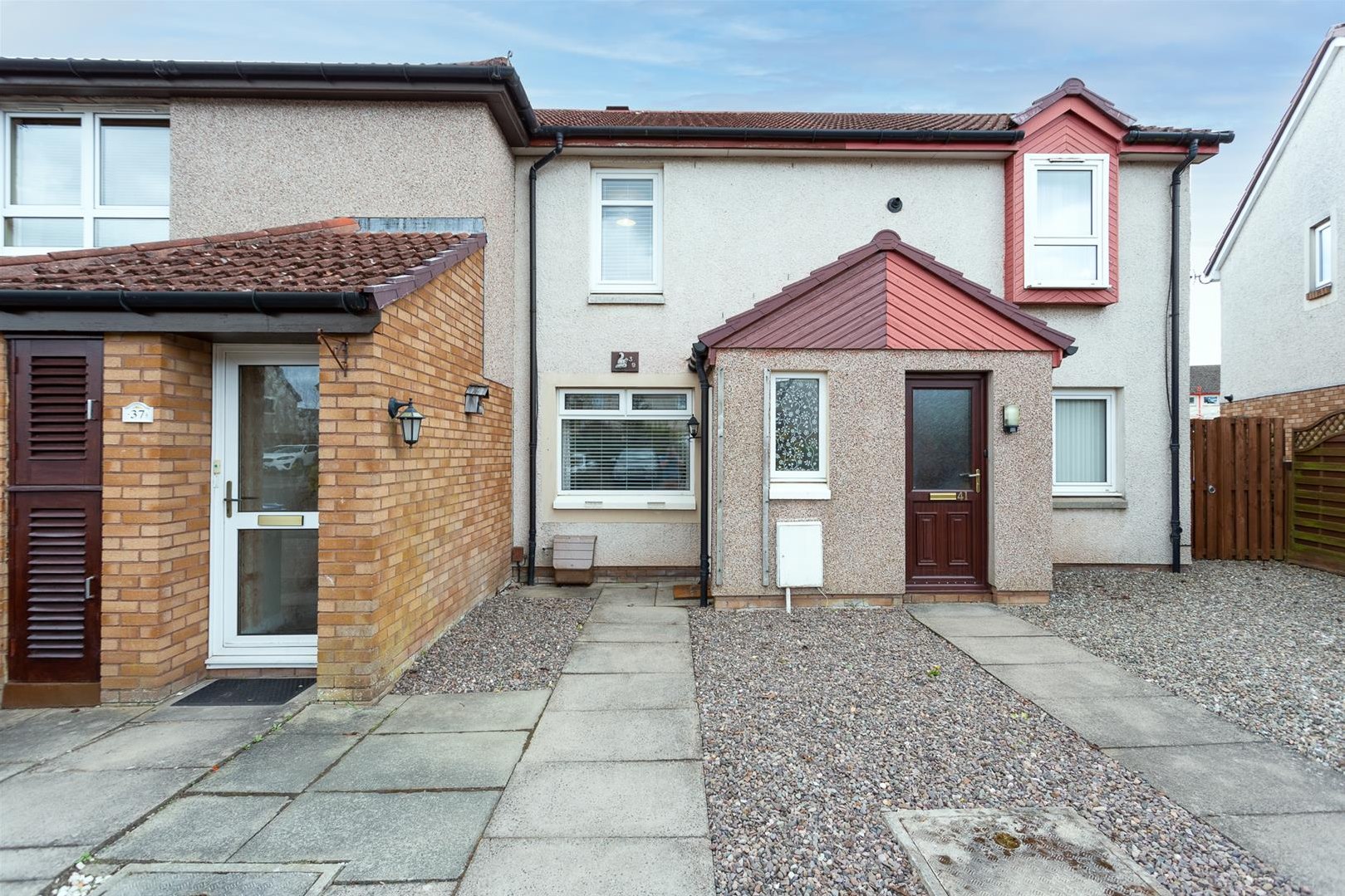 39 Hermitage Drive, Perth, PH1 2JT