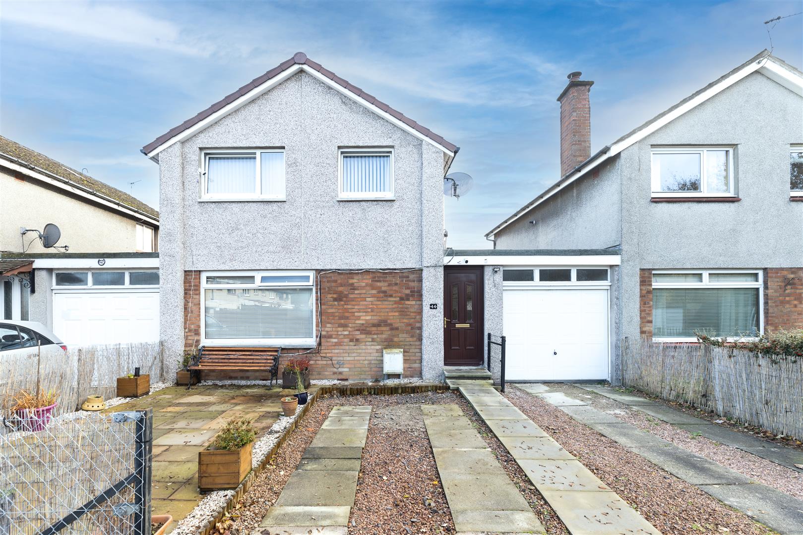 44 Manson Crescent, Perth, PH2 8AY