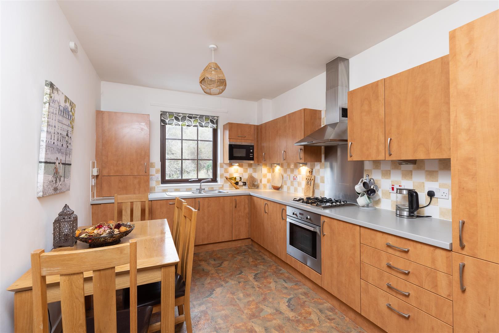 27 Esk Bridge, Penicuik, EH26 8QR