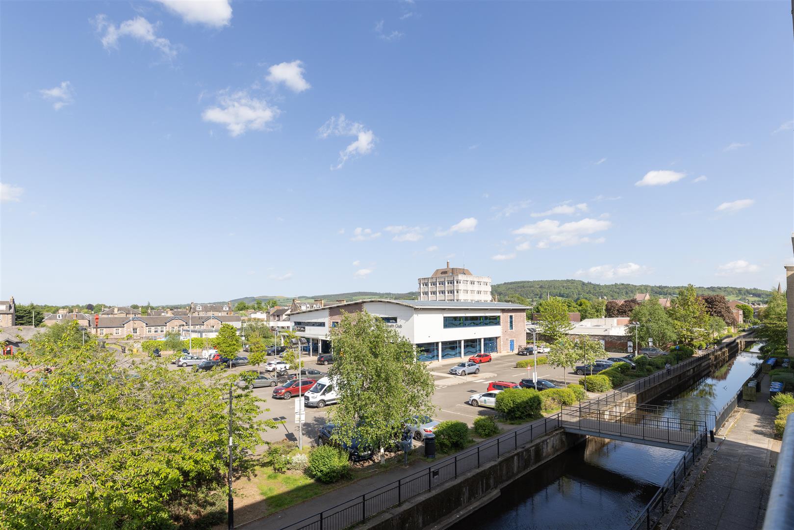 144 Monart Road, Perth, PH1 5UQ