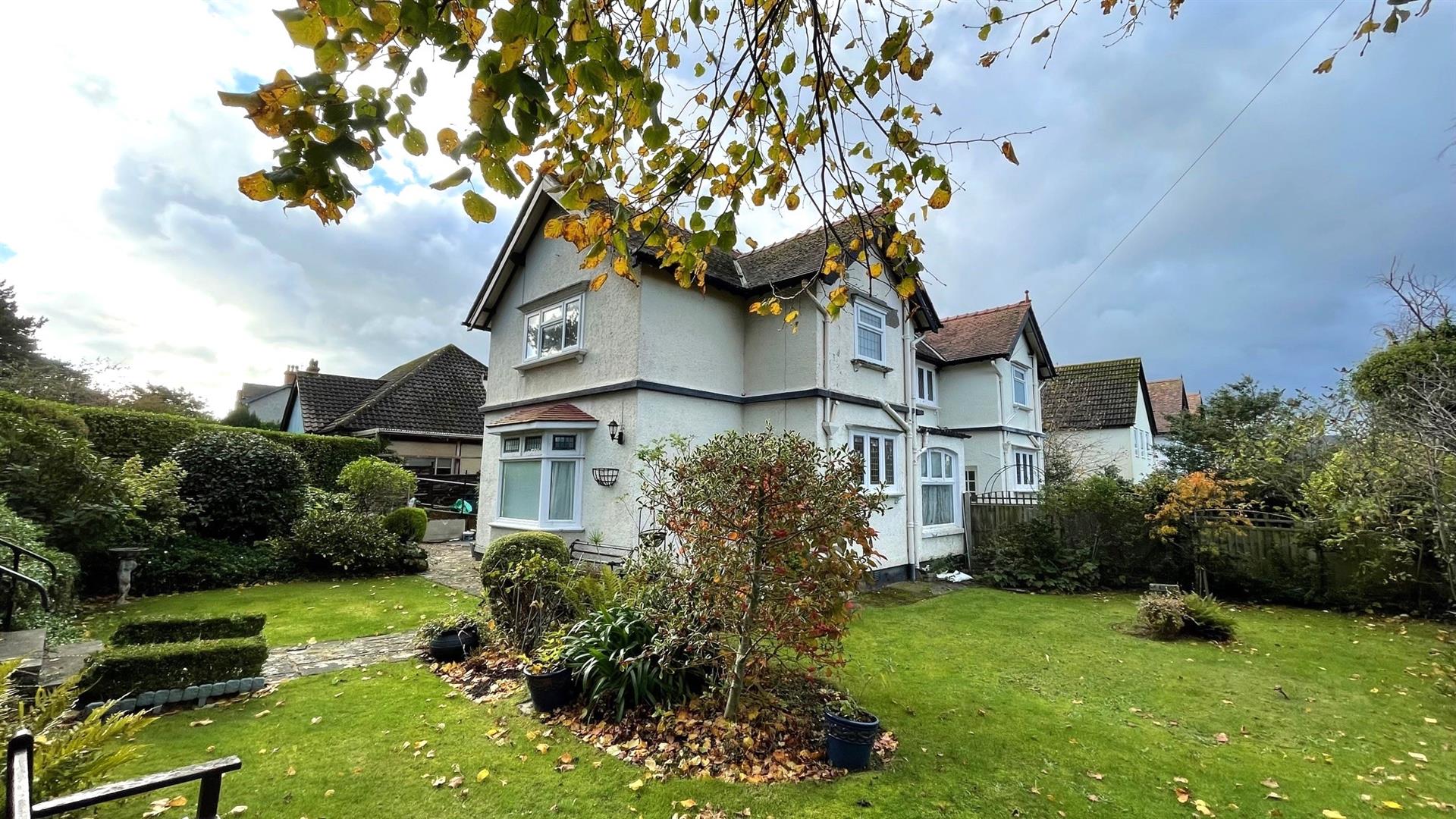 Property in Gannock Park, Deganwy, LL31