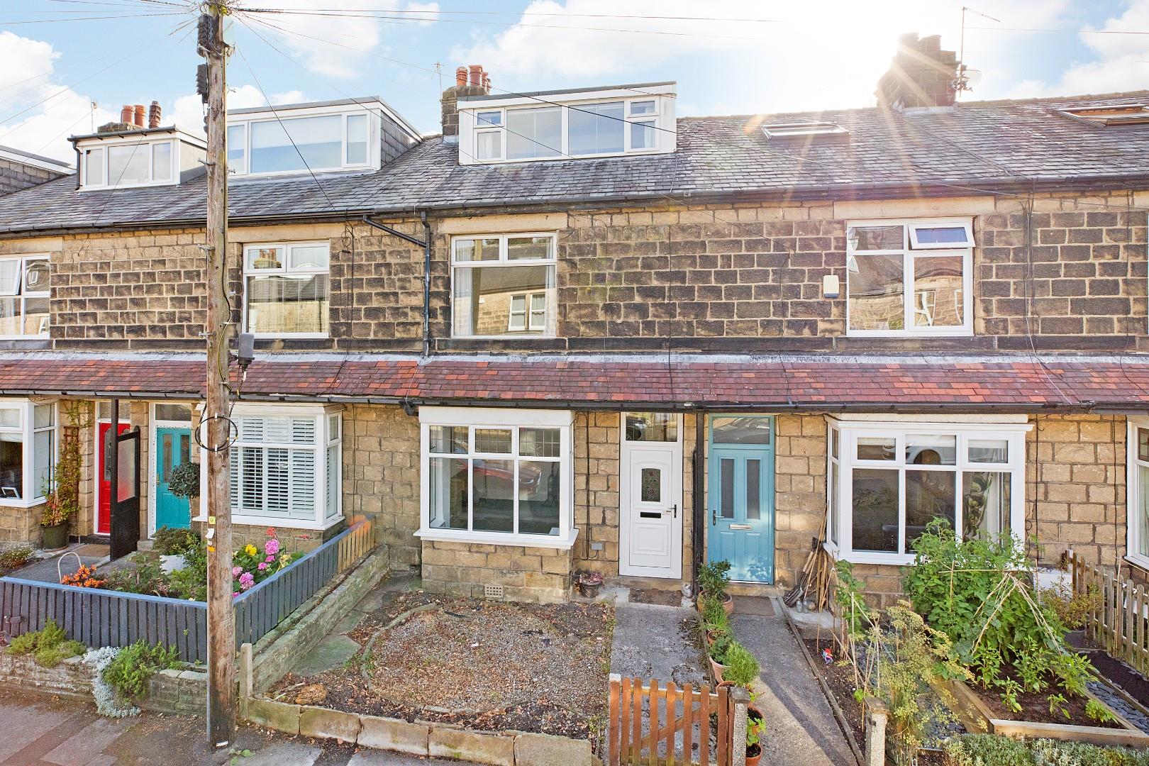 Property in Grangefield Avenue, Burley in Wharfedale, LS29 7HA