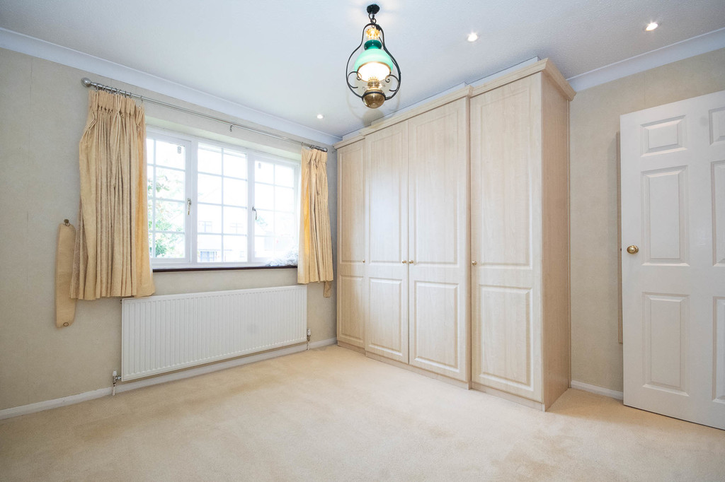 Property in Chiltern Road, Pinner, Middlesex, HA5 2TD