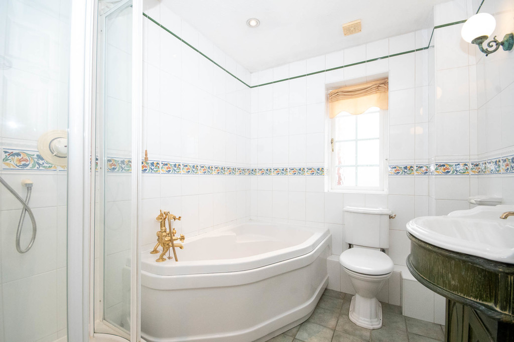 Property in Chiltern Road, Pinner, Middlesex, HA5 2TD