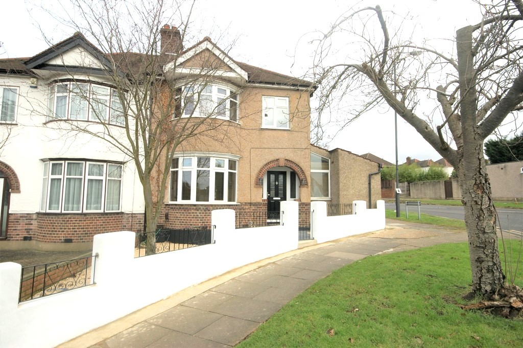 Property in Rayners Lane, Pinner, Middlesex, HA5 5HY