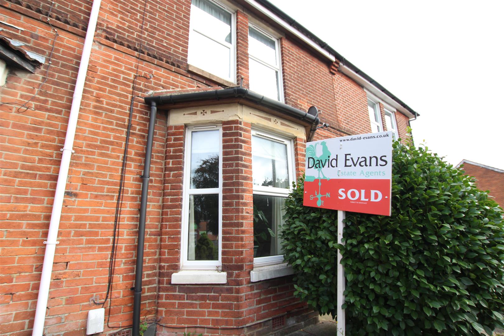 Property in Chestnut Avenue, Eastleigh, SO50