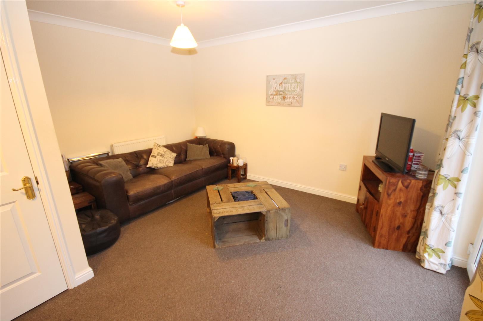 Property in Drayton Road, Norwich, Norfolk, NR3 2DW