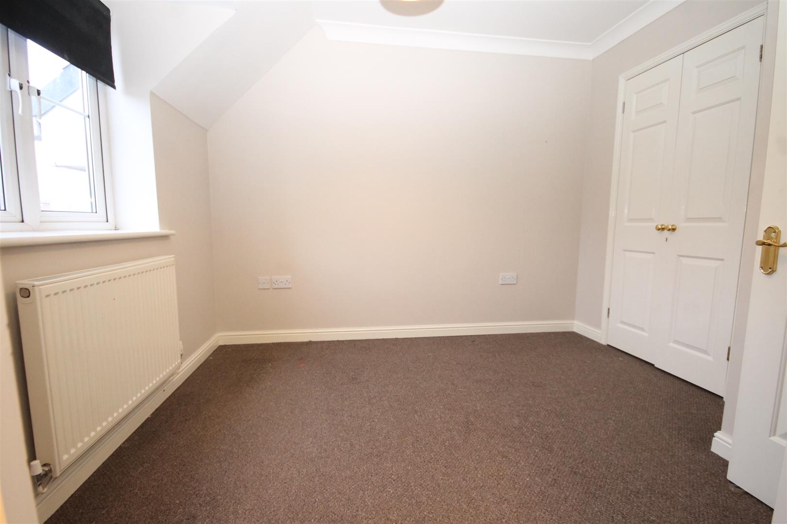 Property in Drayton Road, Norwich, Norfolk, NR3 2DW