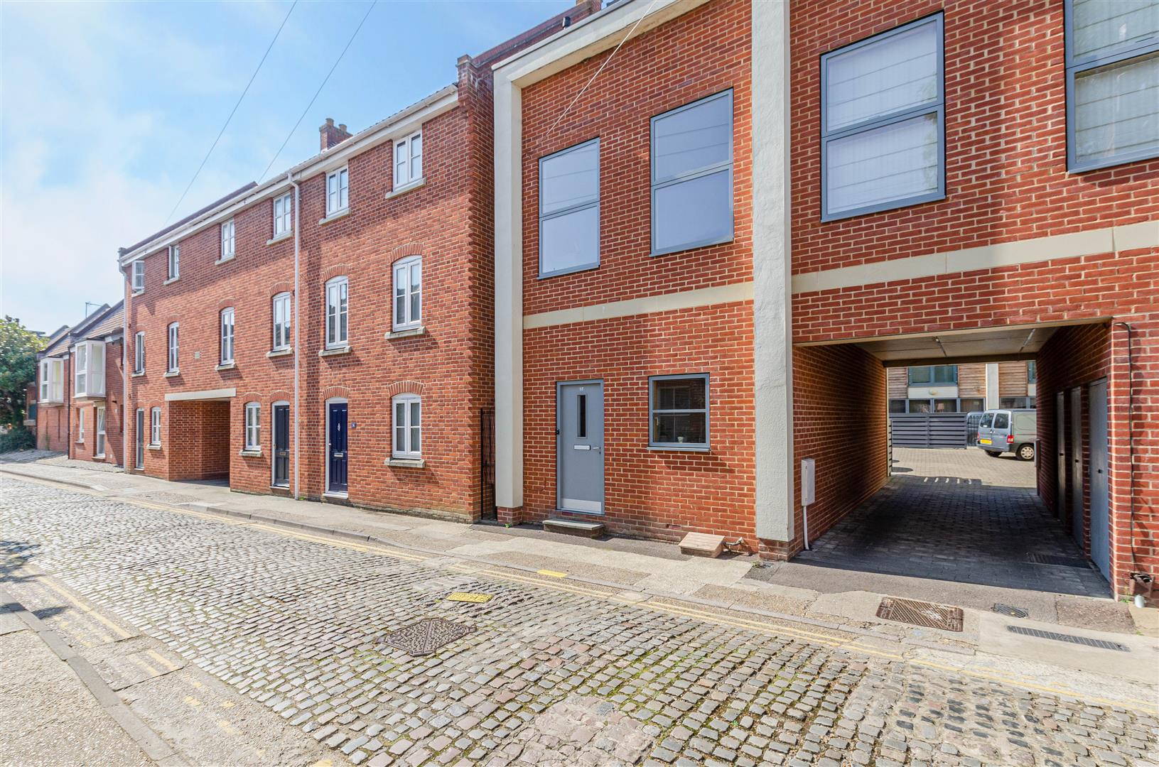 Property in Calvert Street, Norwich, Norfolk, NR3 1BY