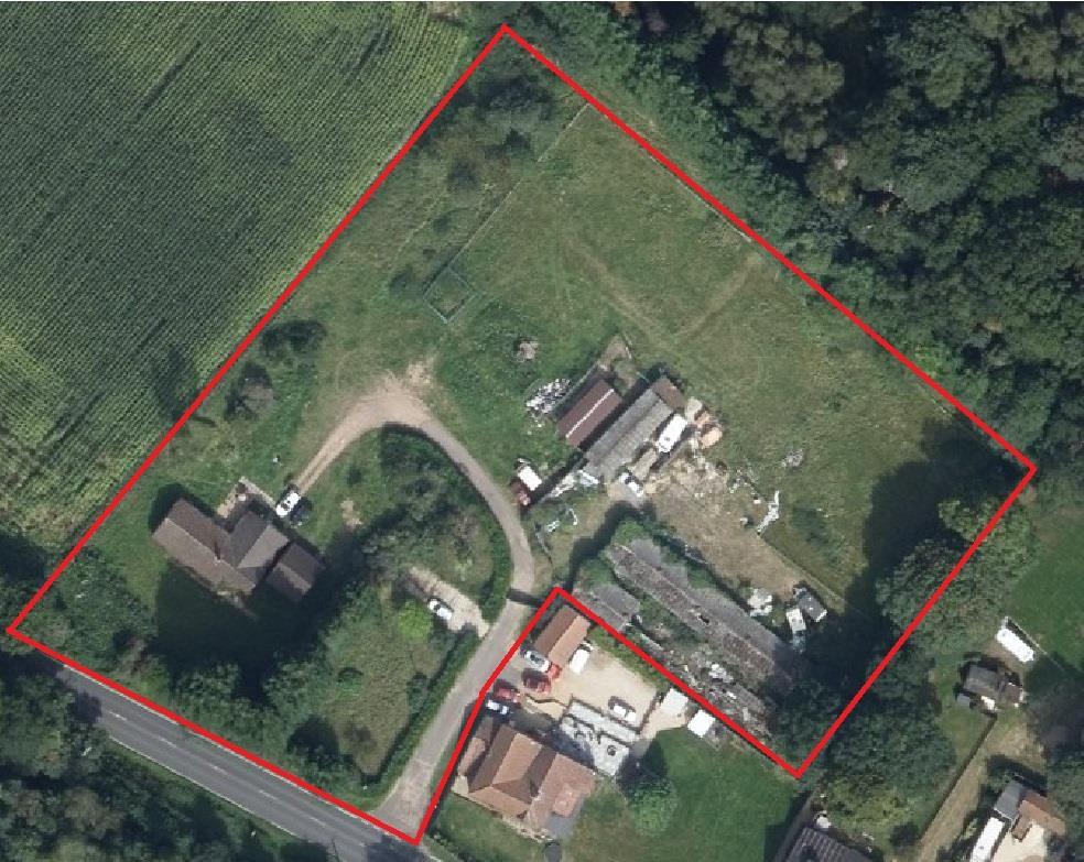 Property in Fakenham Road, Taverham, Norwich, Norfolk, NR8 6HR